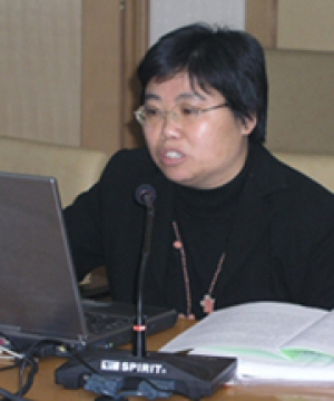 李荣平 
