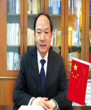 焦新安 校长