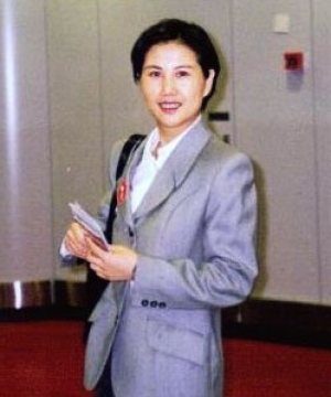 杜莹芬