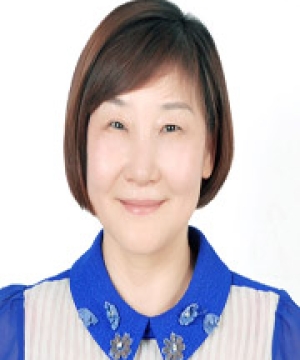 杨雪 教授