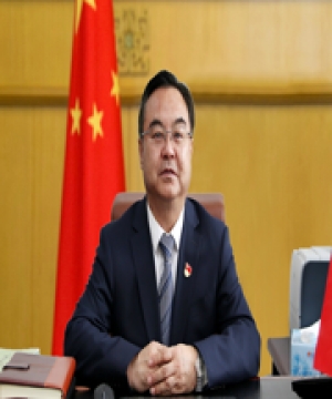 党委副书记、校长 马维胜     