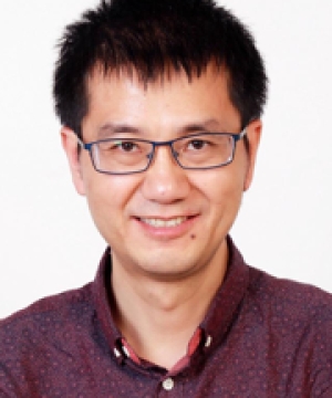 李新宇 教授